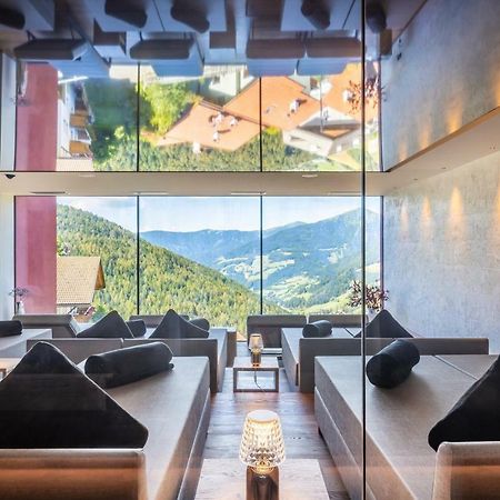 Sarentino Boutique Hotel Kircher מראה חיצוני תמונה